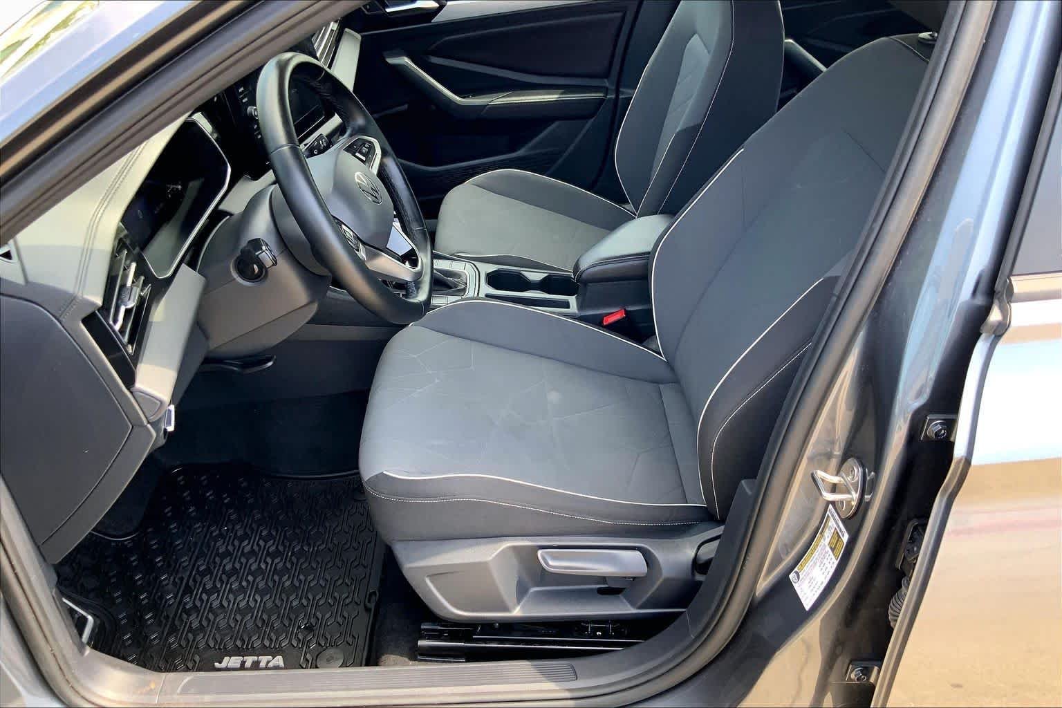 Used 2025 Platinum Gray Metallic Volkswagen Sport image 8
