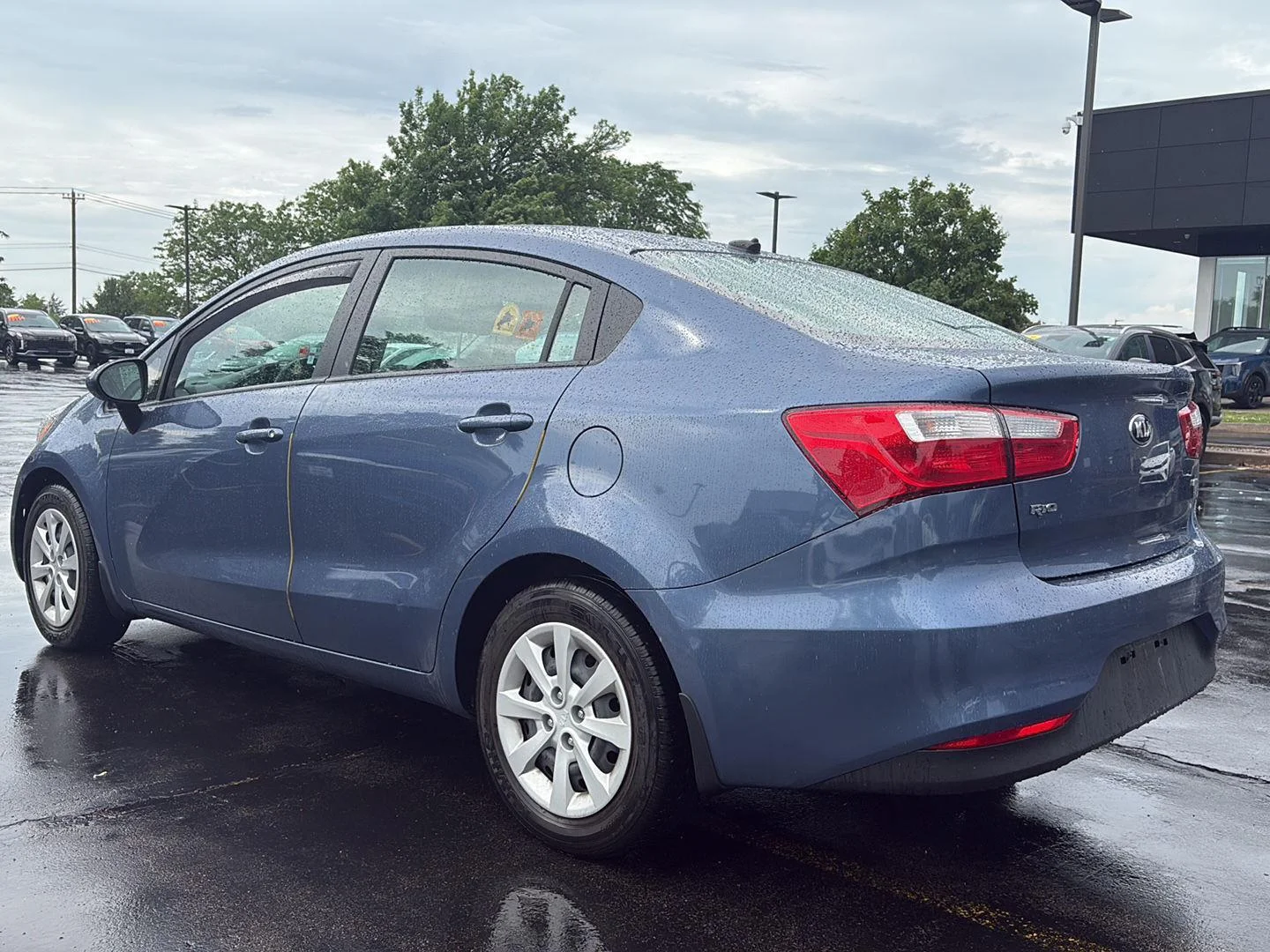 Used 2016 Urban Blue Kia LX image 5