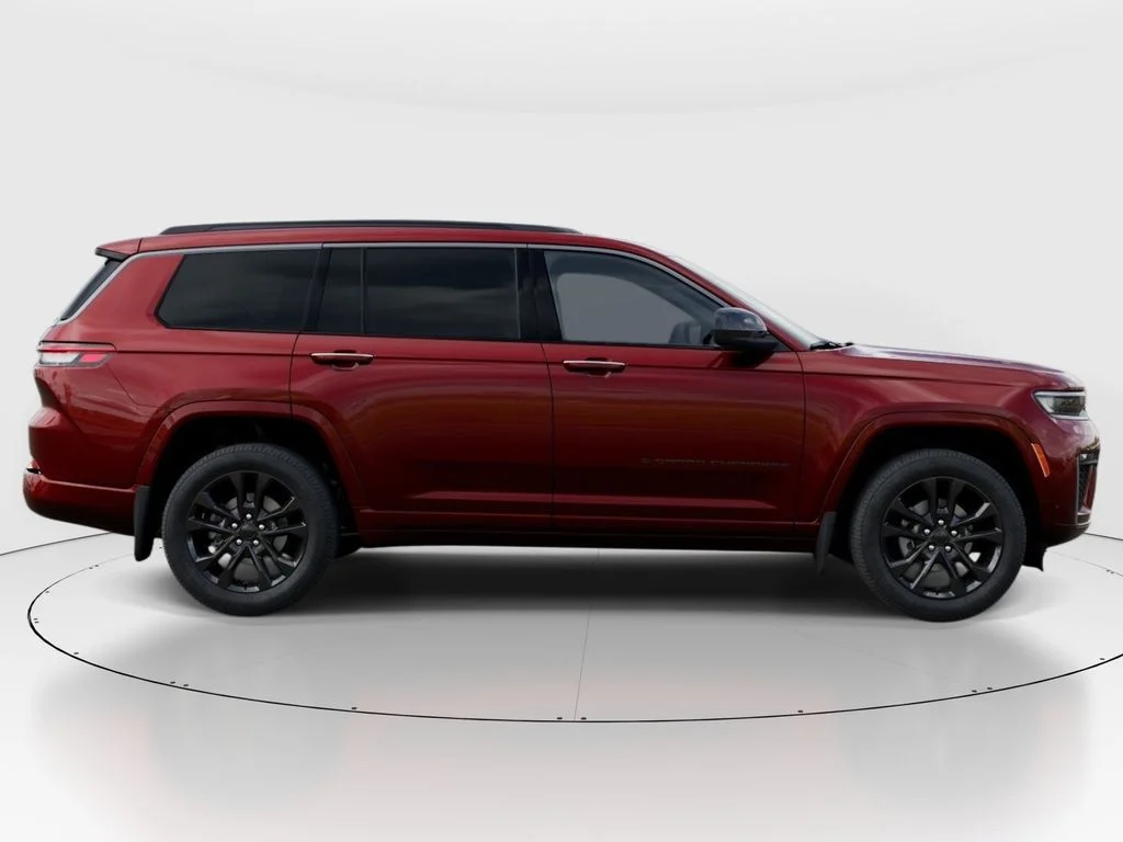 New 2026 Velvet Red Pearl-Coat Exterior Paint Jeep Limited Reserve image 23