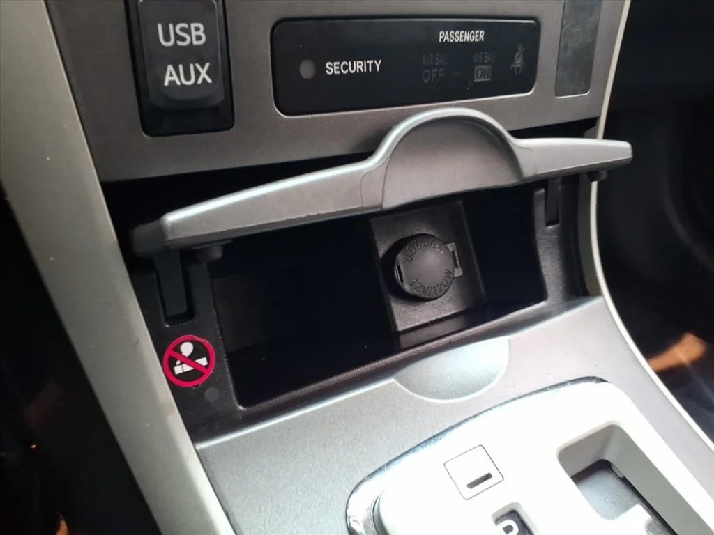 Used 2013 Red Toyota S image 6