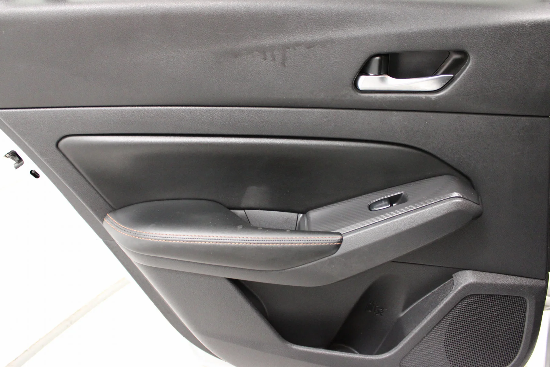 Used 2019 Brilliant Silver Metallic Nissan 2.5 SR Sedan image 14