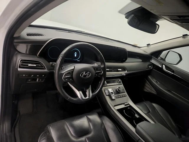 Used 2021 White Hyundai Limited image 18