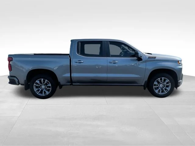 Used 2021 SATIN STEEL METALLIC Chevrolet RST image 7
