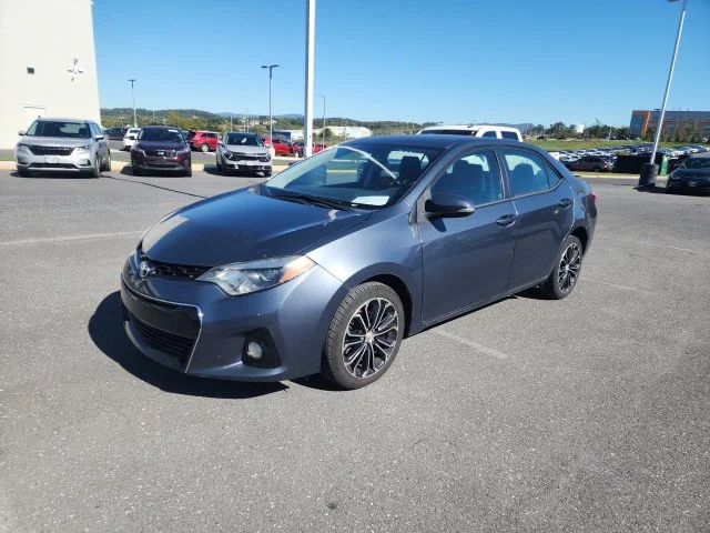 Used 2016 White Toyota S Plus image 3