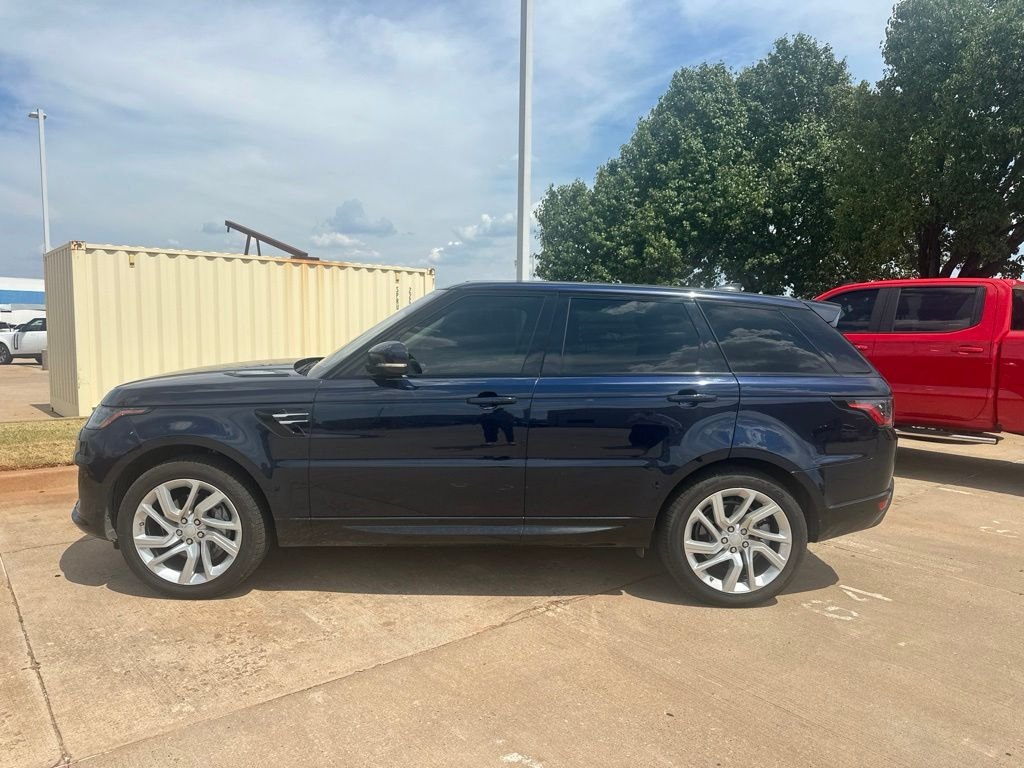 Used 2020  Land Rover HSE image 2
