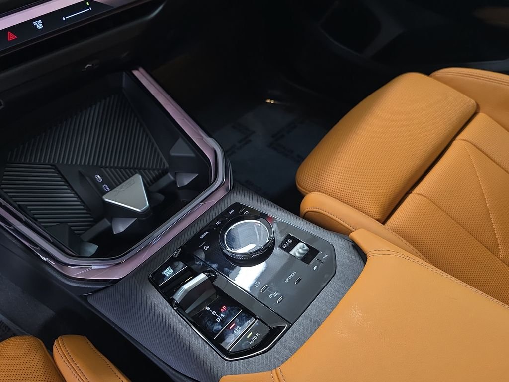 New 2026 Dune Grey Metallic BMW 30 xDrive image 19