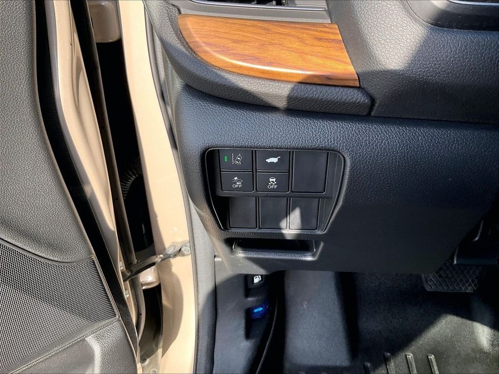 Used 2017 Brown Honda Touring image 27