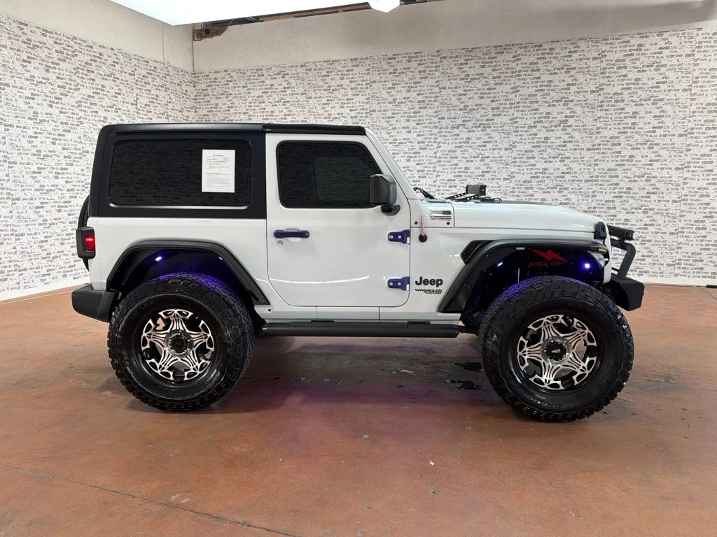 Used 2021 Bright White Clearcoat Jeep Sport S image 8