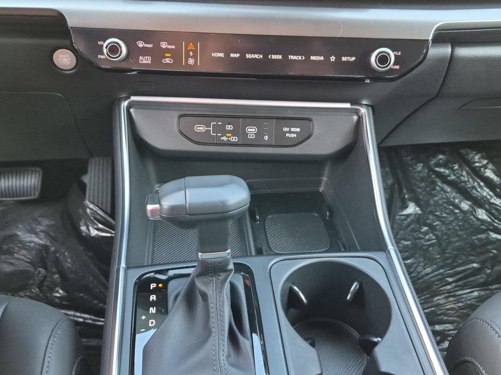 Used 2026 Ceramic Silver Kia SX image 28