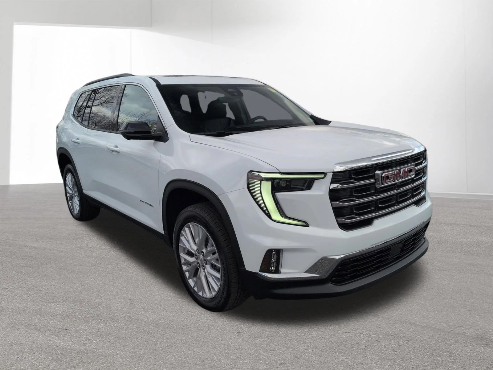 New 2026 Summit White GMC Elevation image 3