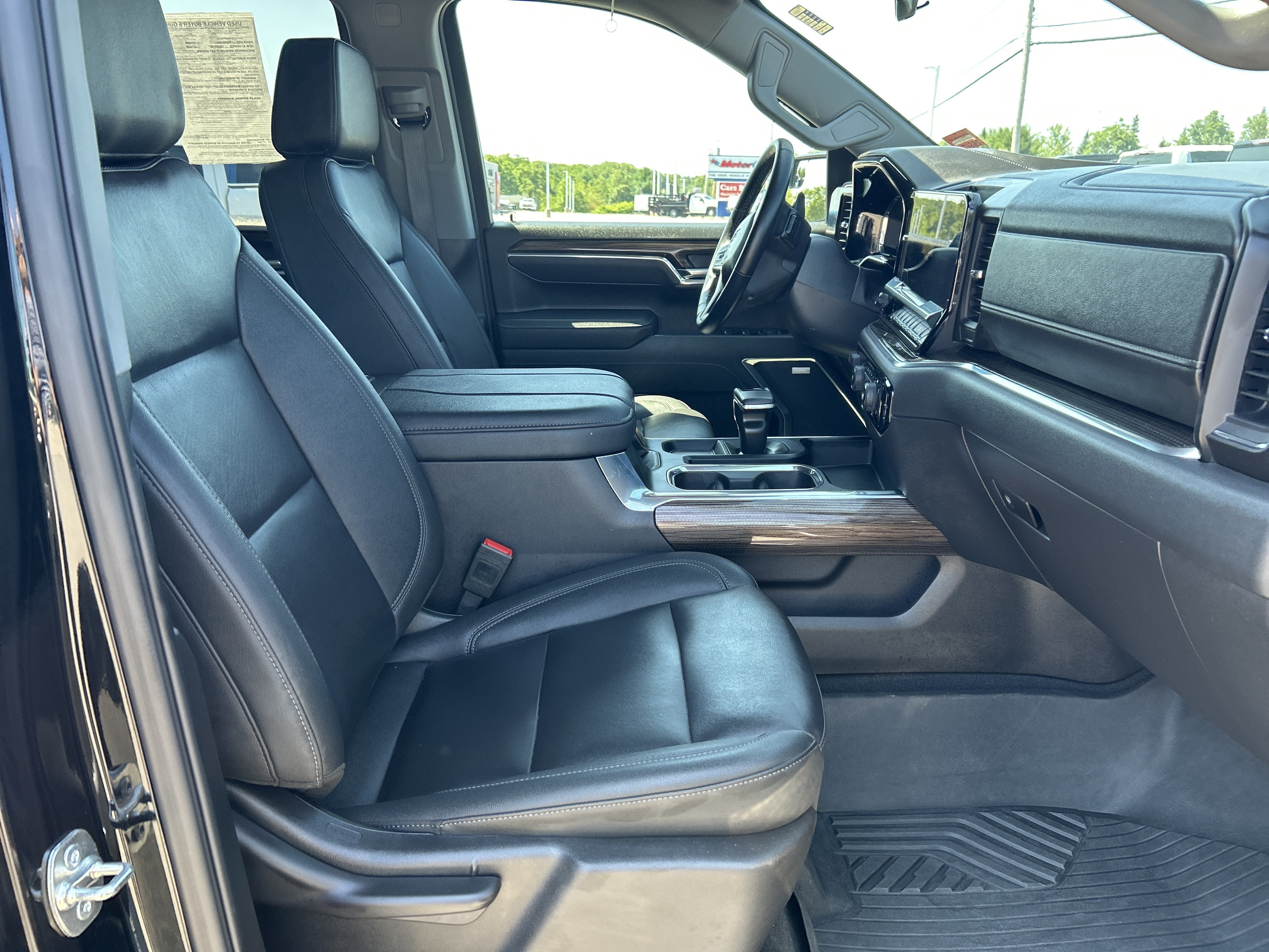 Used 2025 Black Chevrolet LT Trail Boss image 10
