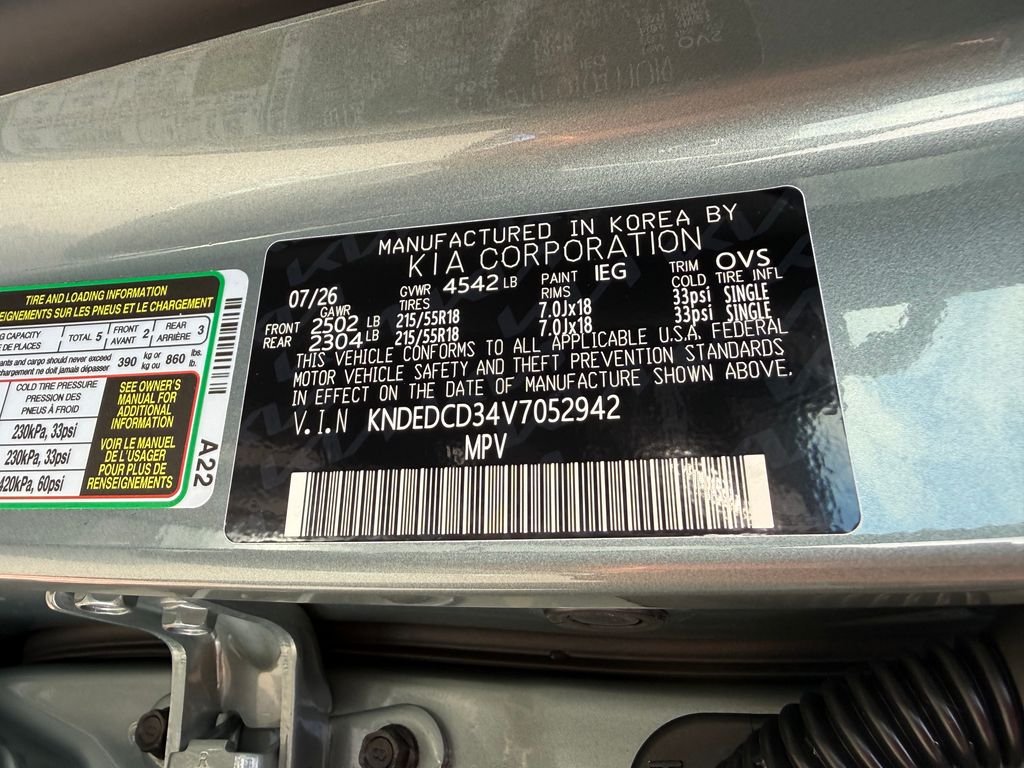 New 2027 Iceberg Green Kia X-Line S image 18