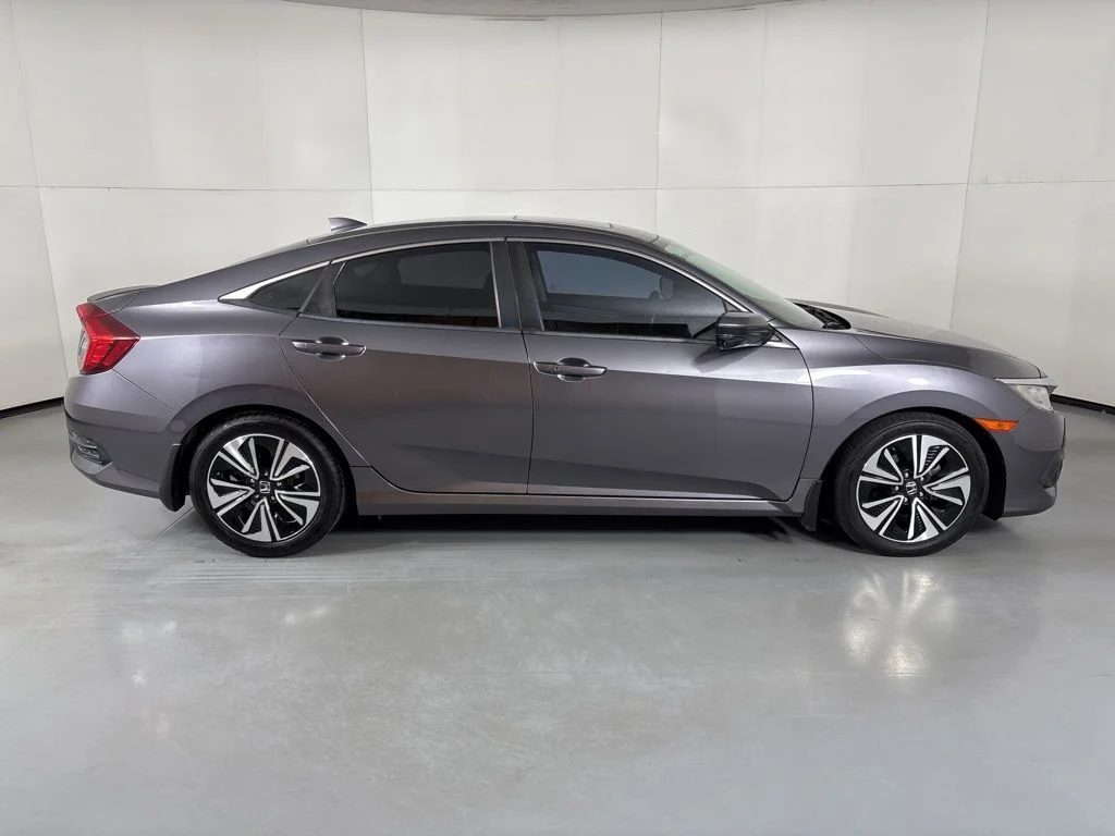 Used 2017 Gray Honda EX-L image 9