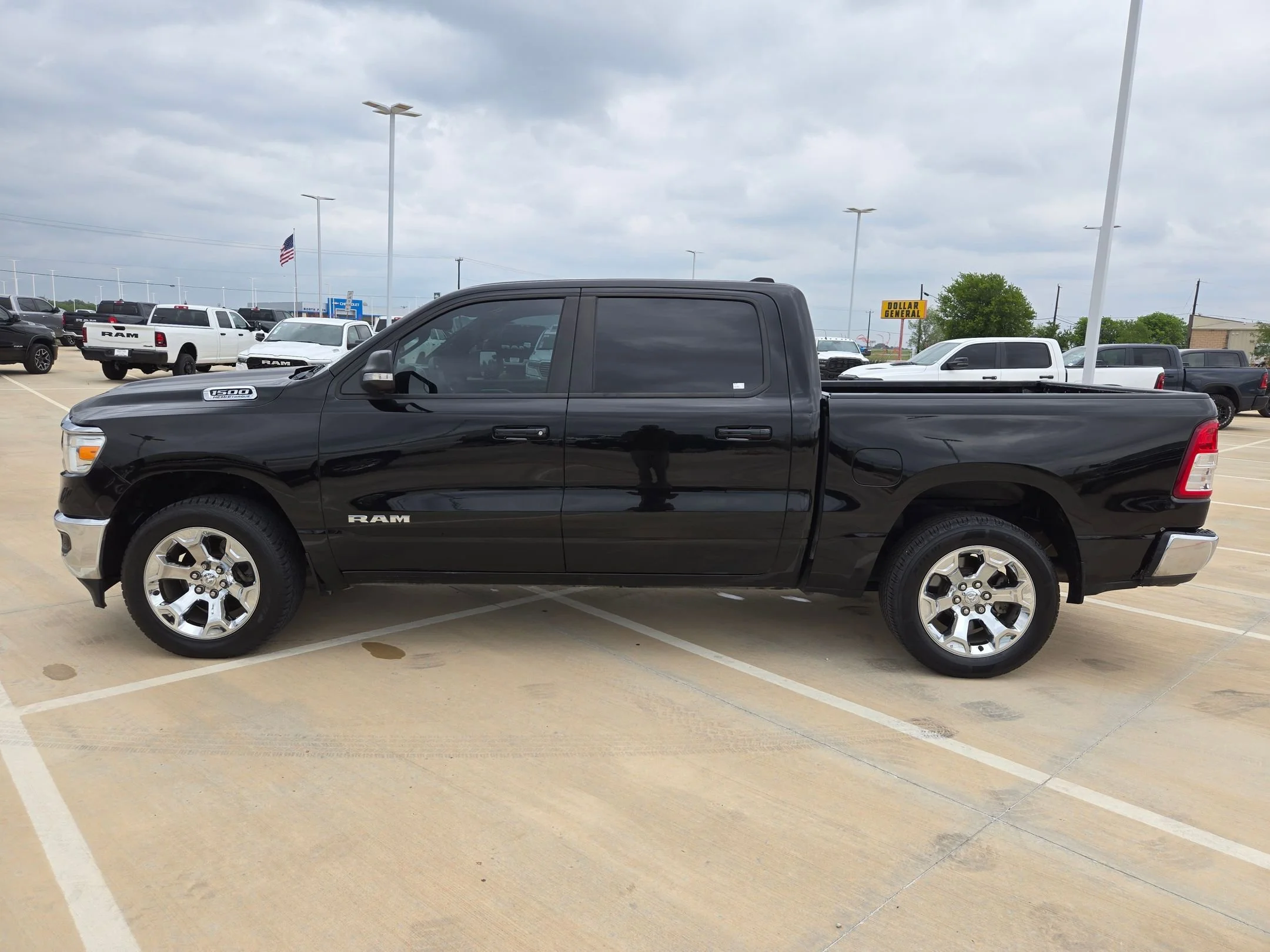 Certified Used 2022 Black Ram Big Horn/Lone Star image 6