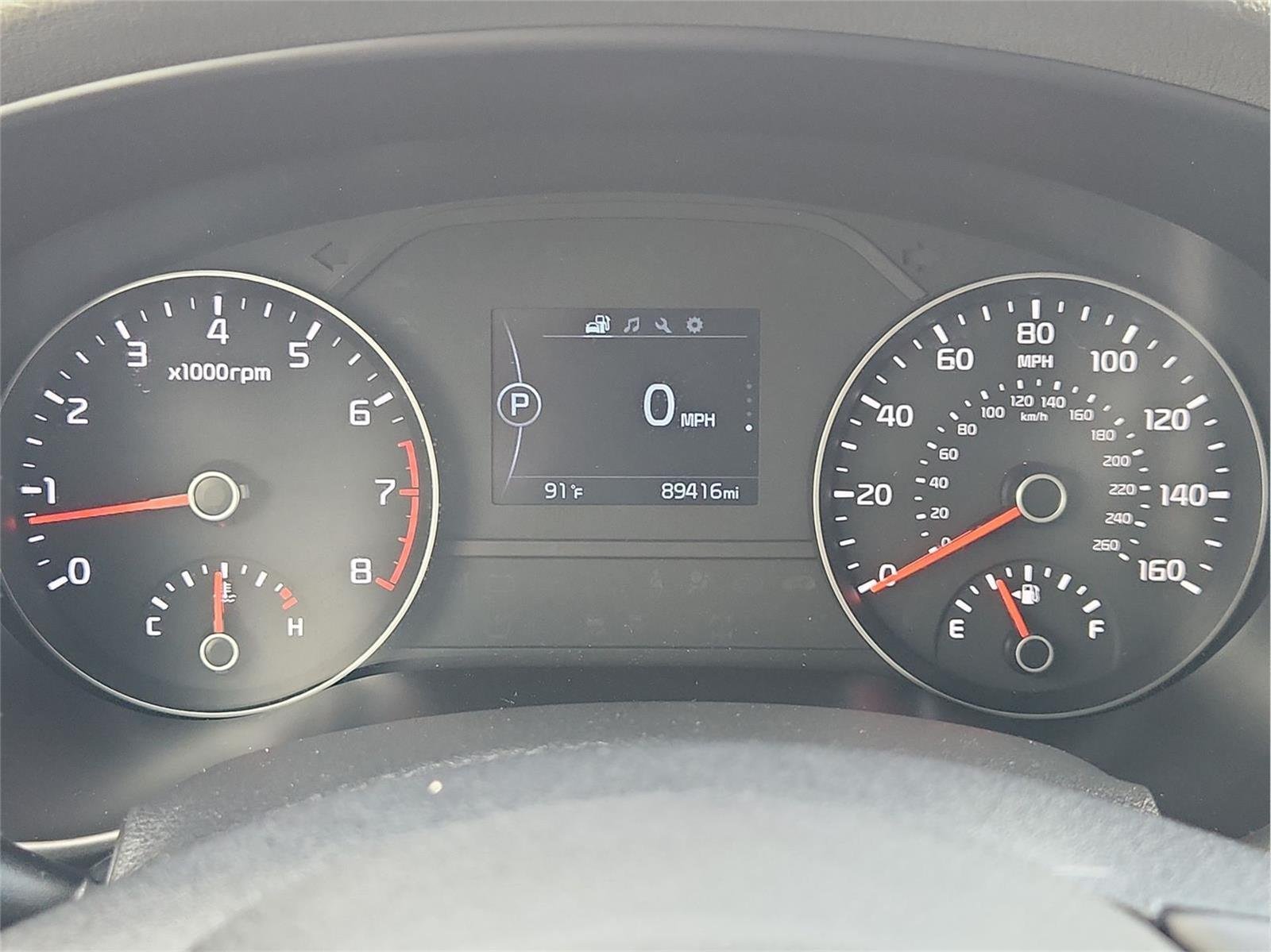 Used 2017 Silver Kia EX image 12