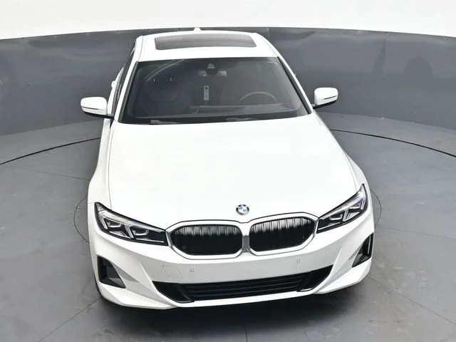 Used 2023 White BMW 330i xDrive image 33