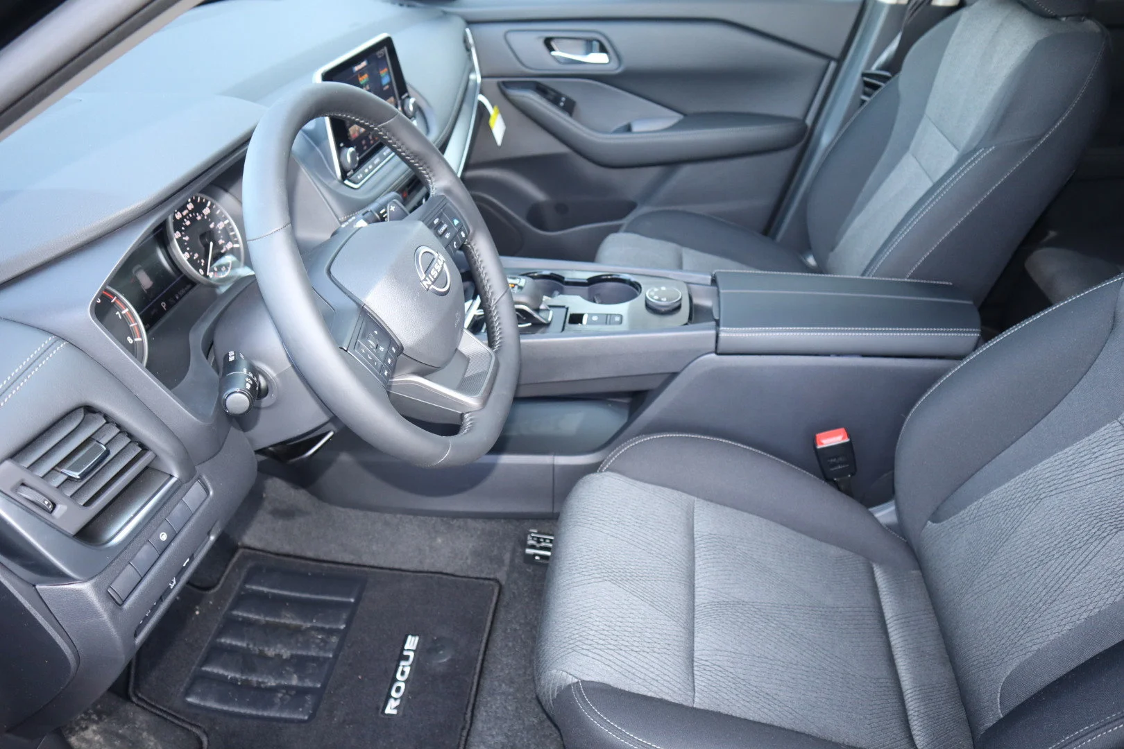 New 2026 Deep Ocean Blue Pearl Nissan SV image 13
