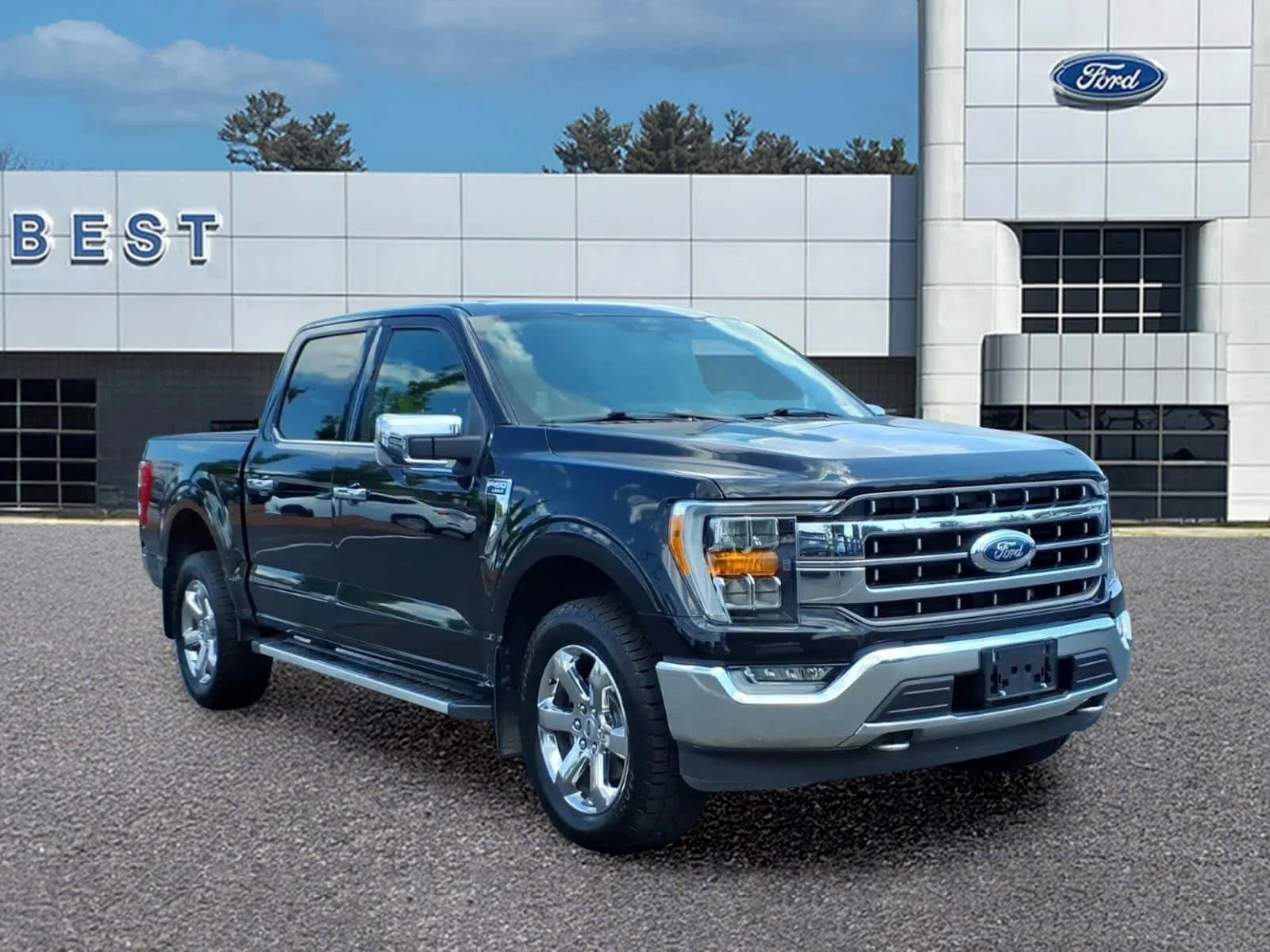 Used 2022 Agate Black Ford LARIAT image 9