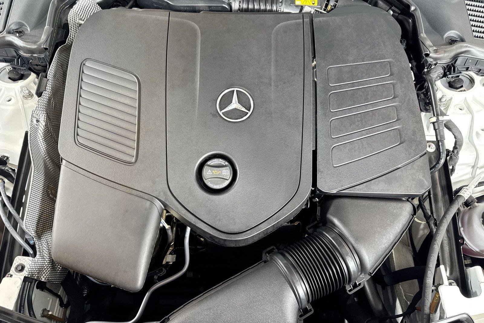 Used 2024 Polar White Mercedes-Benz C 300 image 29