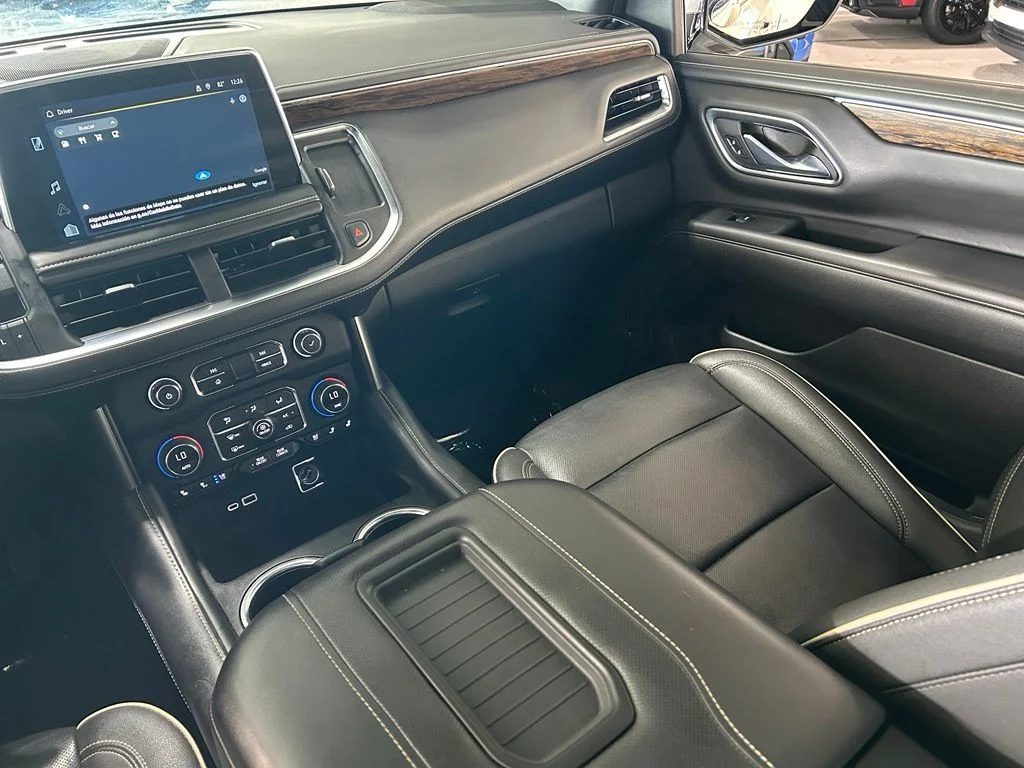 Used 2022 Summit White Chevrolet Premier image 11
