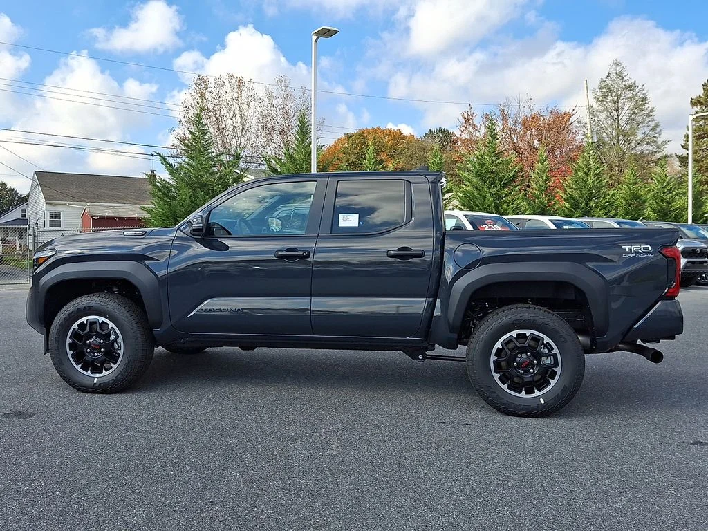 New 2025  Toyota TRD Off Road image 8