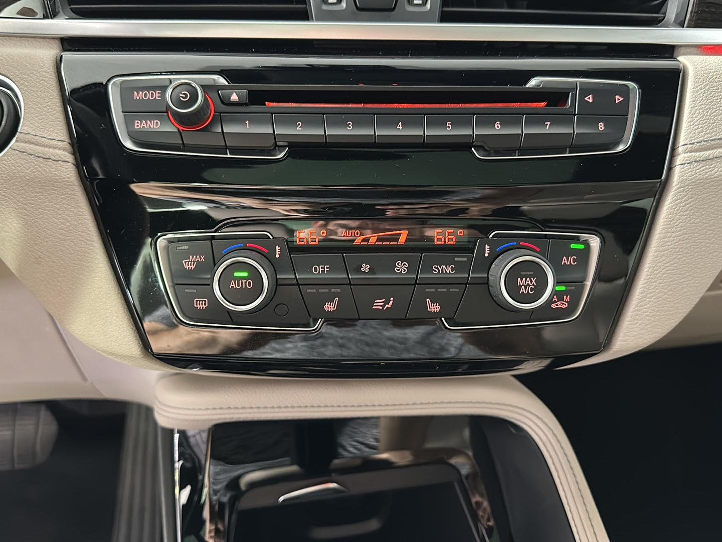 Used 2018 Black Sapphire Metallic BMW xDrive28i image 22