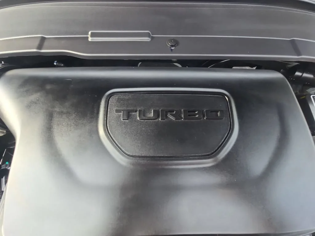 Used 2025 White Jeep Trailhawk image 20
