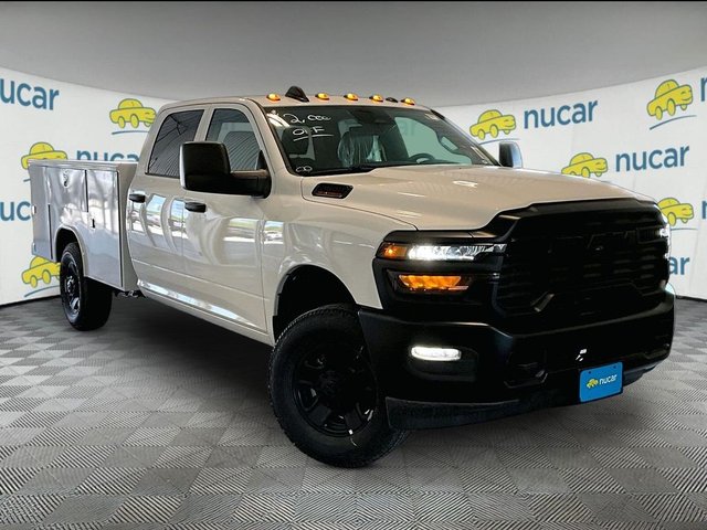 2026 RAM 3500 Chassis Cab Tradesman