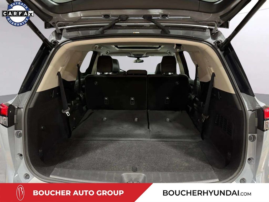 Used 2022 Gray Nissan SL image 31