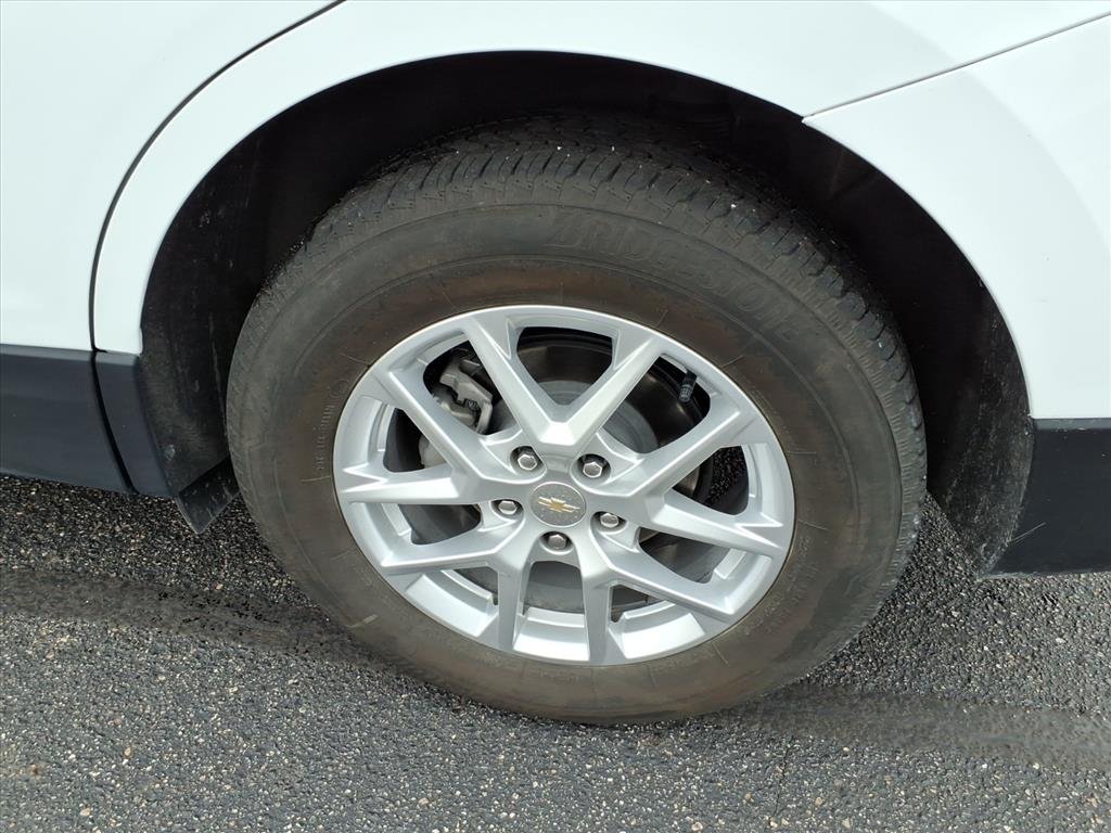 2024 Chevrolet Equinox LT - Photo 10