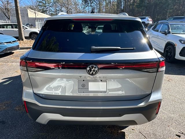 New 2026 Silver Volkswagen 2.0T SE image 6