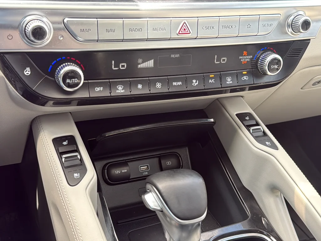 Used 2021 Black Kia SX image 21