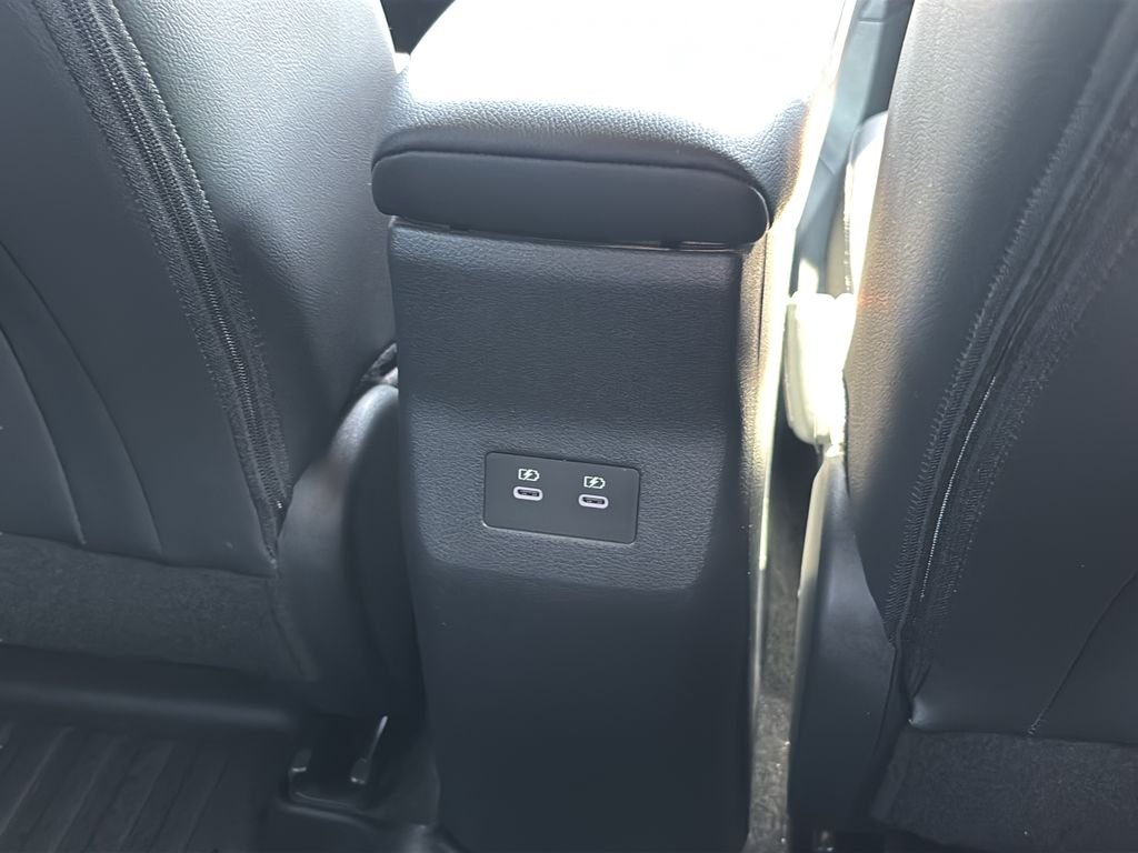 2025 Nissan Kicks SR - Photo 38