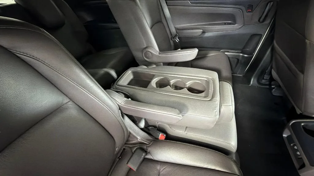 Used 2019 White Honda EX-L image 36