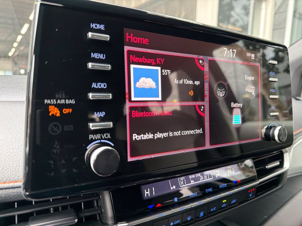 Used 2021 Pearl Toyota XSE image 28