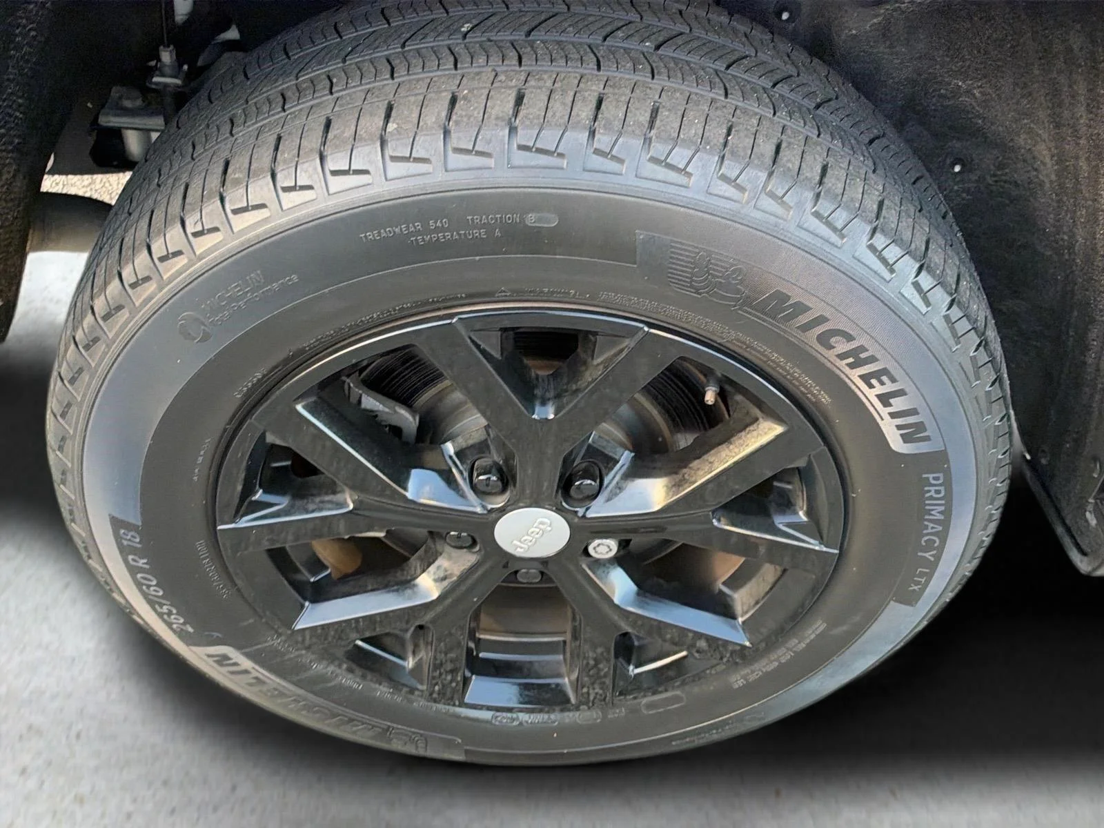 Used 2021 Bright White Clearcoat Jeep Limited image 11