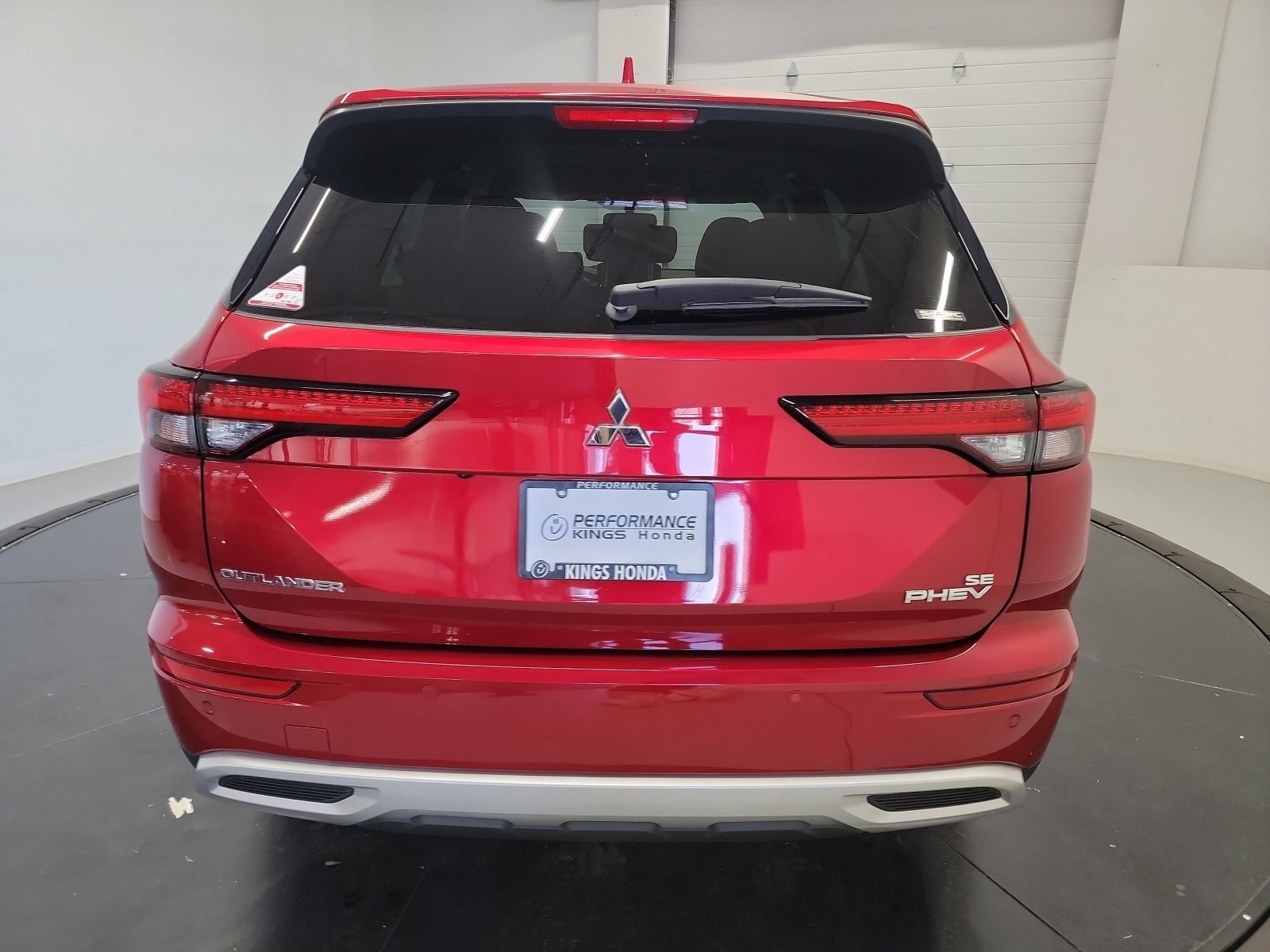 Used 2023 Red Diamond Mitsubishi SE image 6