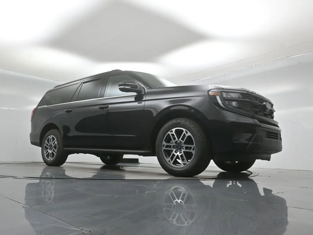 New 2026 Agate Black Metallic Ford Active image 30