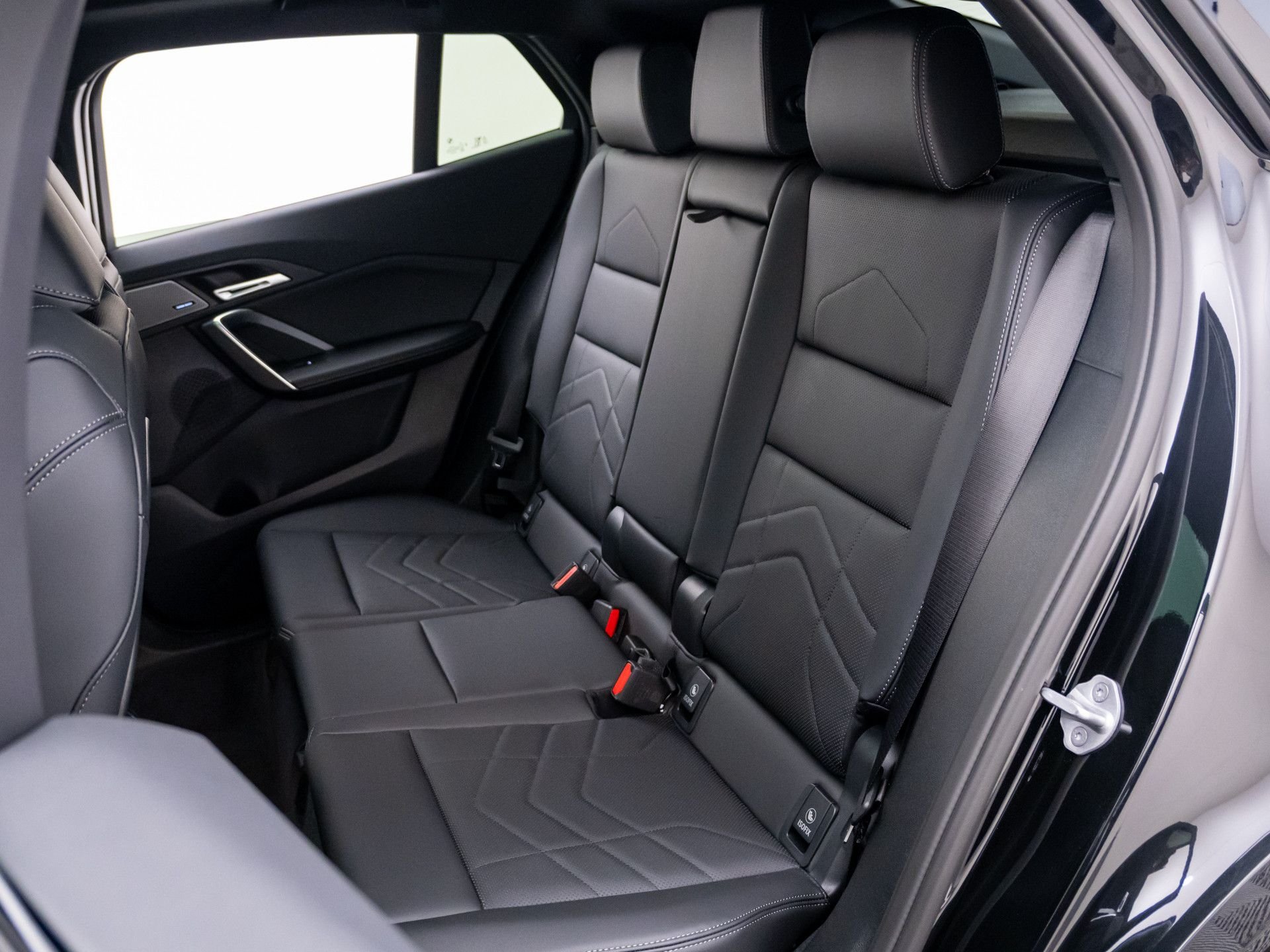 New 2026 Black Sapphire Metallic BMW xDrive28i image 18
