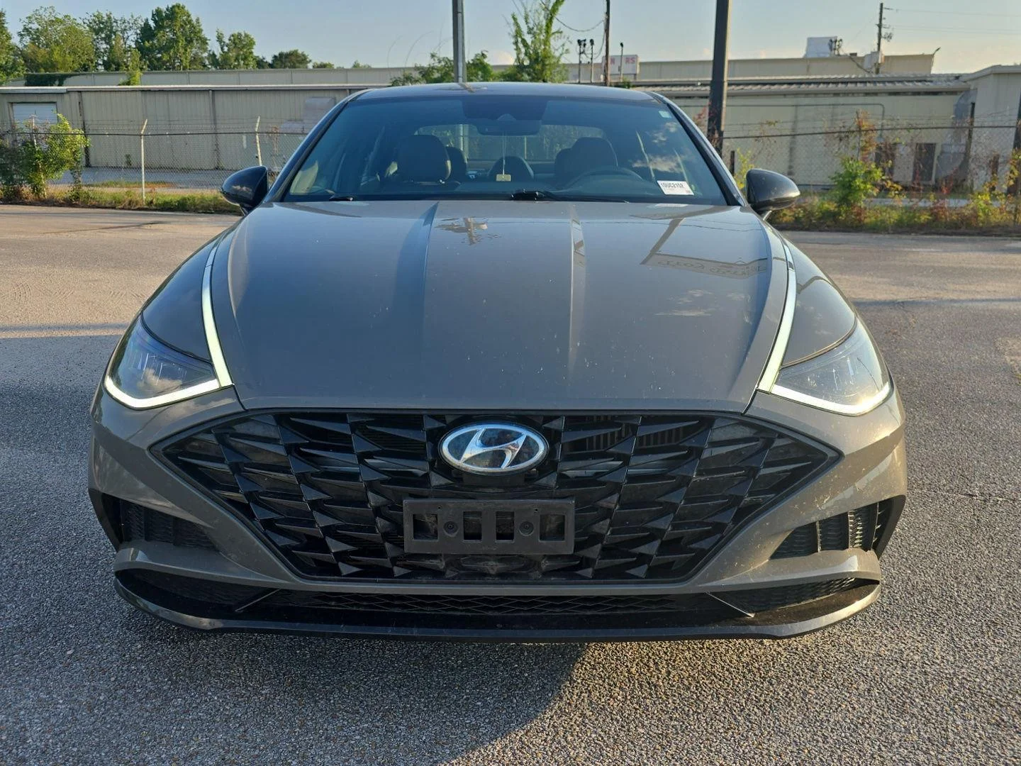 Used 2021 Hampton Gray Hyundai SEL Plus image 8