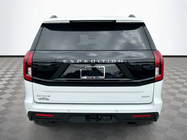 New 2026 Oxford White Ford Active image 5