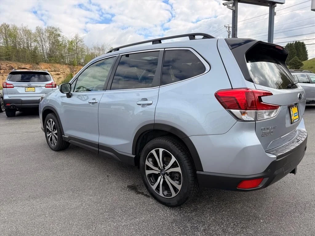 Used 2024 Silver Subaru Limited image 7