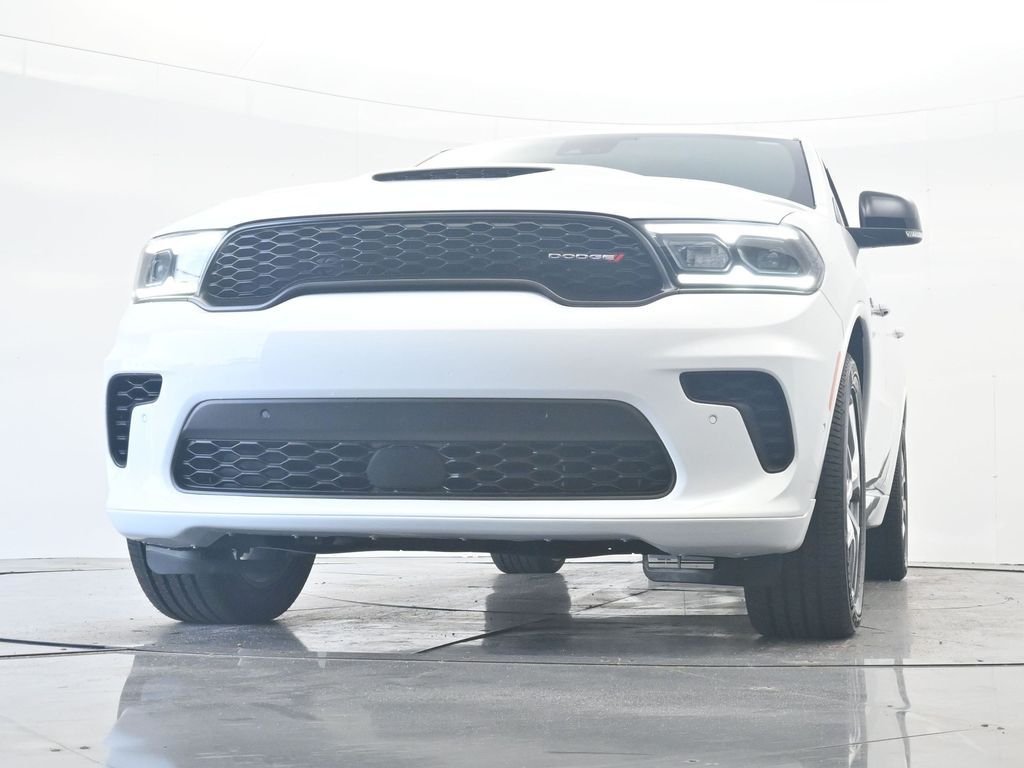 New 2026 White Knuckle Clear-Coat Exterior Paint Dodge GT Plus HEMI V8 image 34