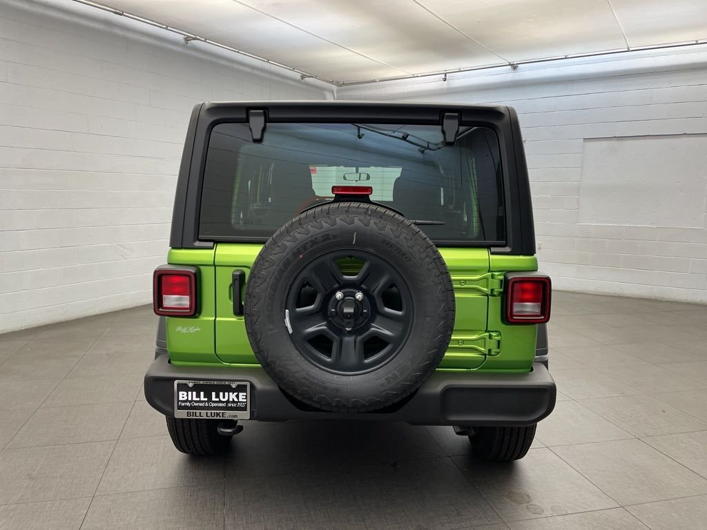 New 2026 Mojito Clear-Coat Exterior Paint Jeep Sport image 4
