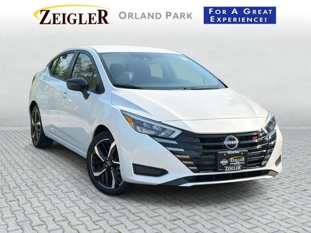 2024 Nissan Versa 1.6 SR