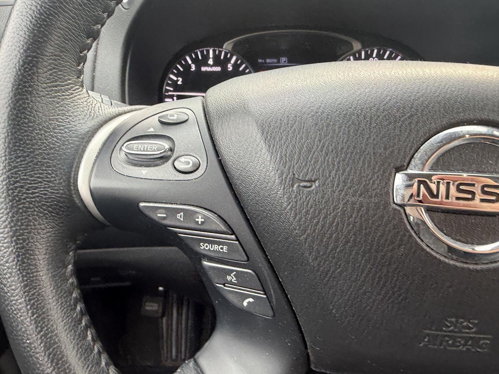 Used 2019 Midnight Pine Metallic Nissan SV image 7