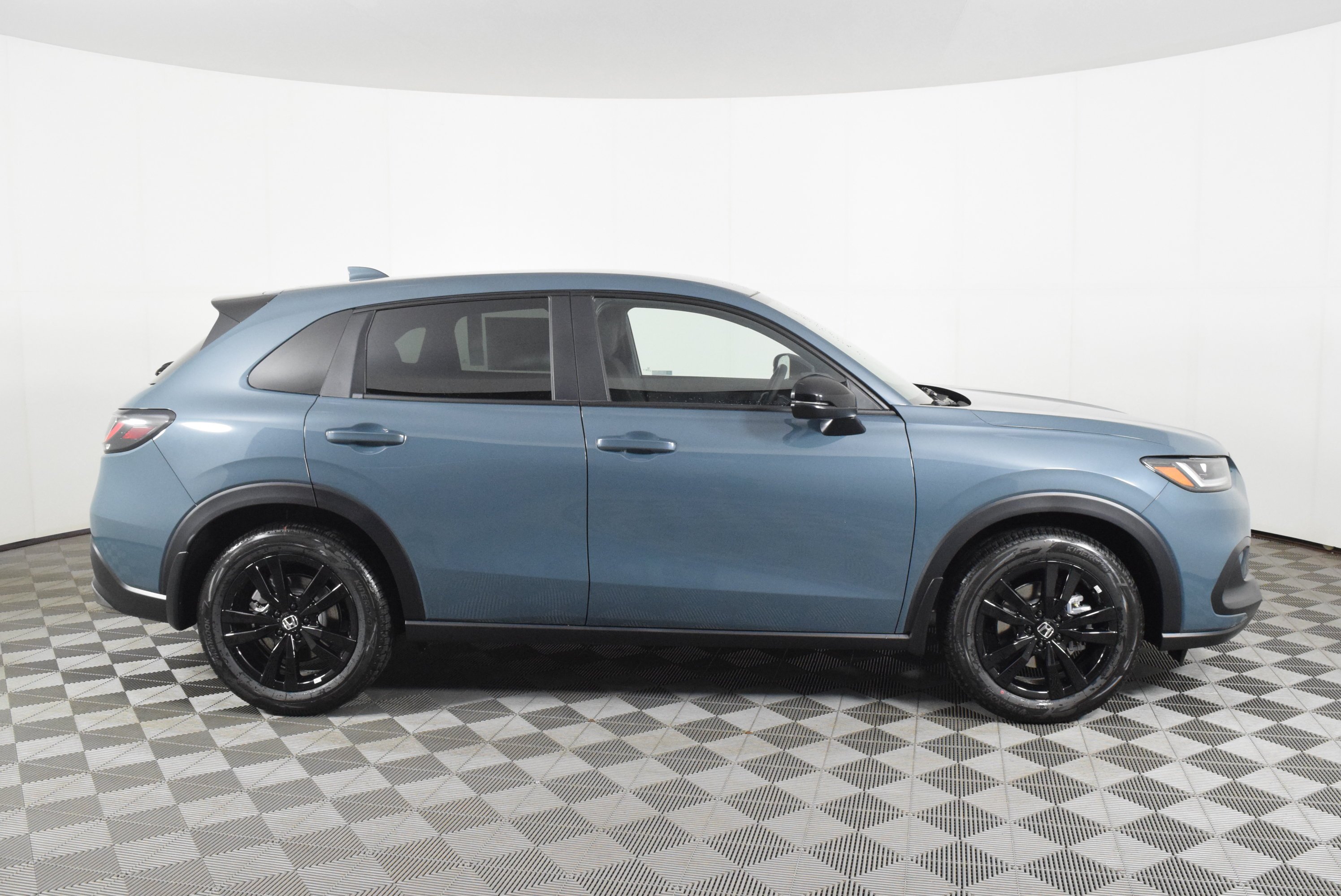 New 2027 Nordic Forest Pearl Honda Sport image 5