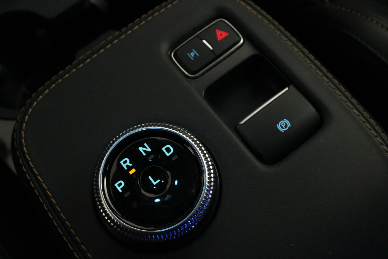 Used 2022 Gray Ford GT image 18