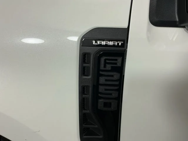 New 2026 star white Ford Lariat image 8