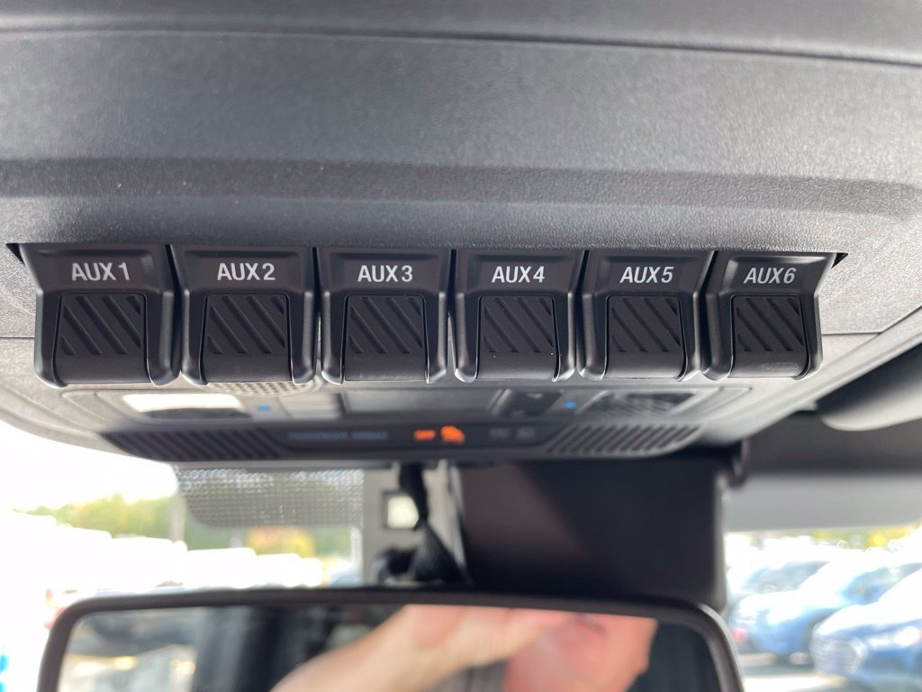 New 2025 Marsh Gray Ford Badlands® image 18